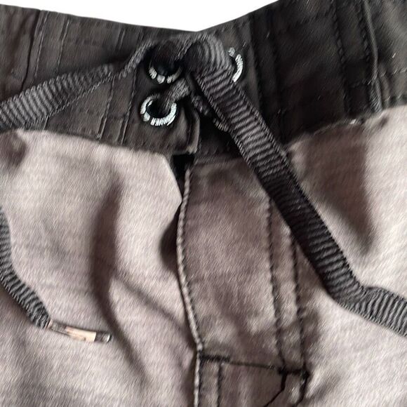 Quiksilver Board Shorts Swim Trunks - Size 24/Size 9-10 - Picture 5 of 6